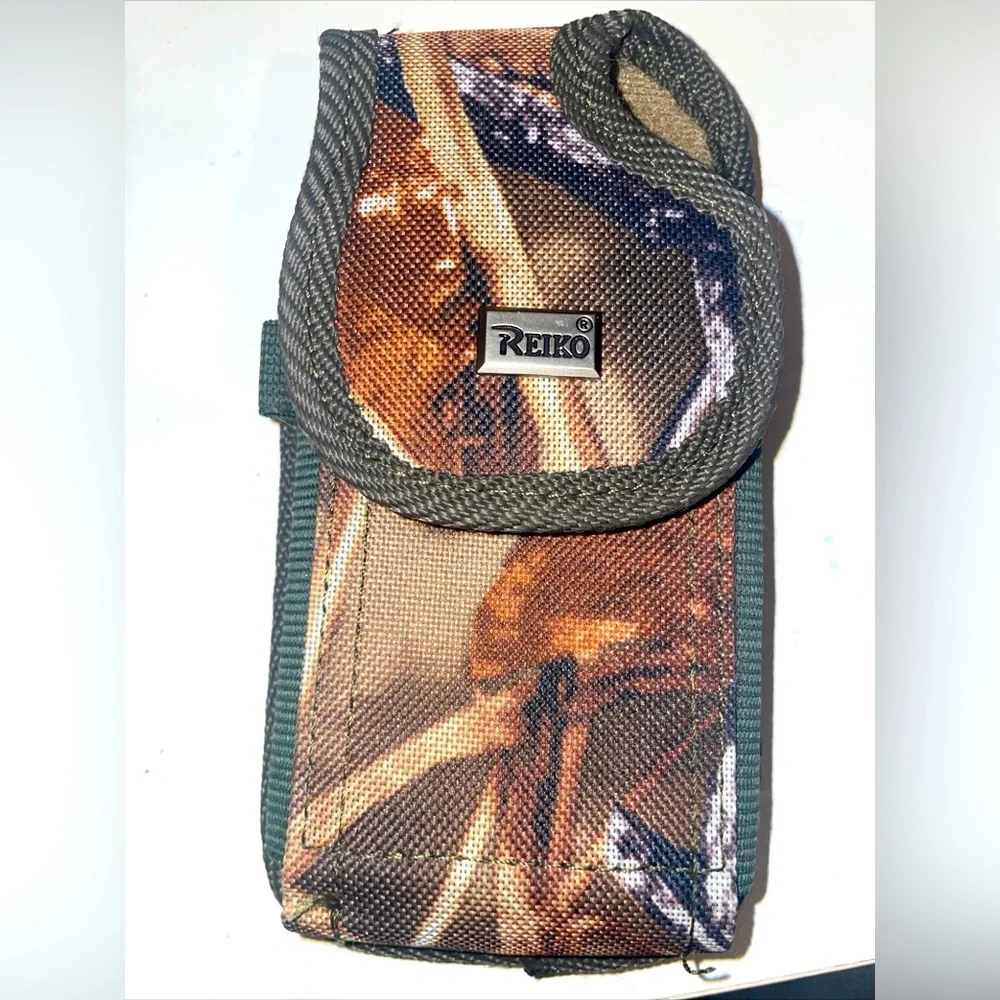 Reiko Camo Heavy Duty Clip Phone Case